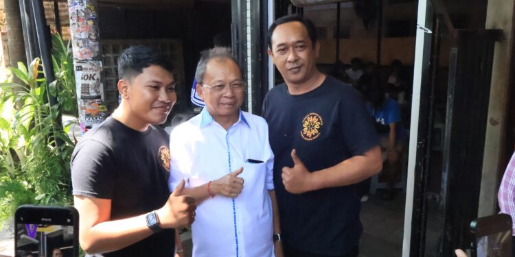 Rahina Tumpek Krulut, Gubernur Koster Traktir 10 Ribu Cup Kopi Gratis di Jenar Kopi, Dorong Kecintaan terhadap UMKM Lokal