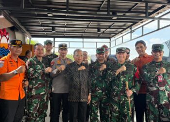 Dukung Penguatan Kesiapsiagaan dan Sinergi Hadapi Potensi Bencana, Gubernur Bali Koster Hadiri Manuver Lapangan LKO Kogabwilhan II