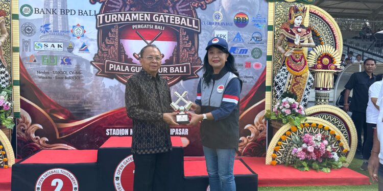 Gubernur Koster Tutup Turnamen Gateball Nasional, Apresiasi Perjuangan Atlet Bali Raih Juara