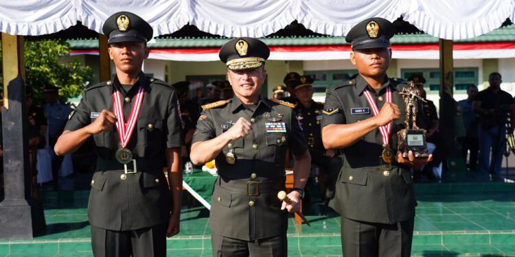 Usai Ditempa di Rindam IX/Udayana Pangdam Lantik 235 Bintara Infanteri, Siap Mengabdi untuk Negeri